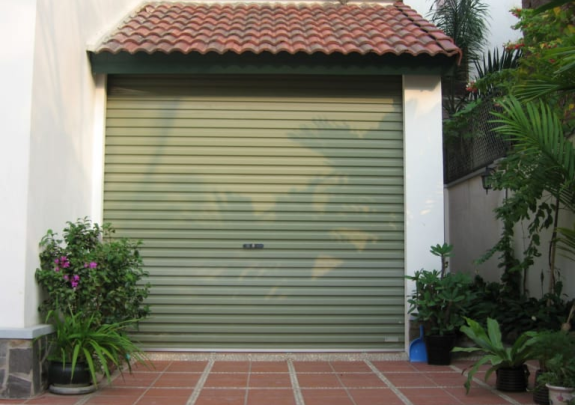 Nắm ngay 8 lưu ý nếu muốn sử dụng cửa cuốn an toàn