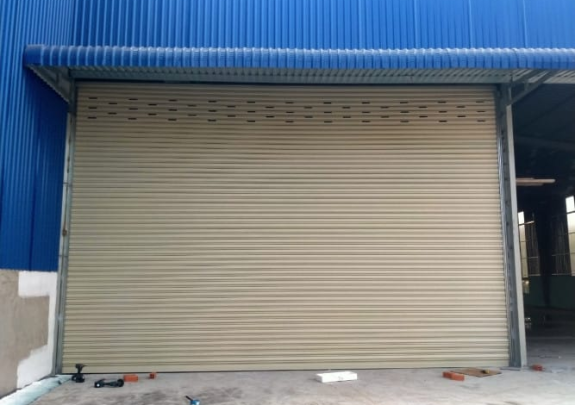 Tìm kiếm đơn vị chuyên thi công cửa cuốn tại quận 8 uy tín