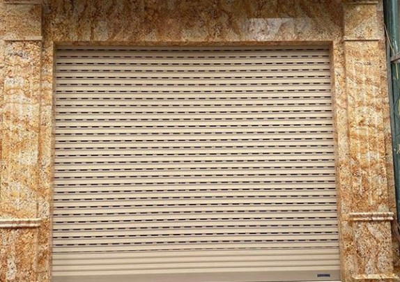 Những điều cần biết đảm bảo sử dụng cửa cuốn an toàn và hiệu quả
