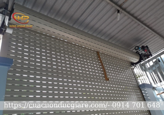 Đâu là địa chỉ bán cửa cuốn quận 8 tốt nhất hiện nay