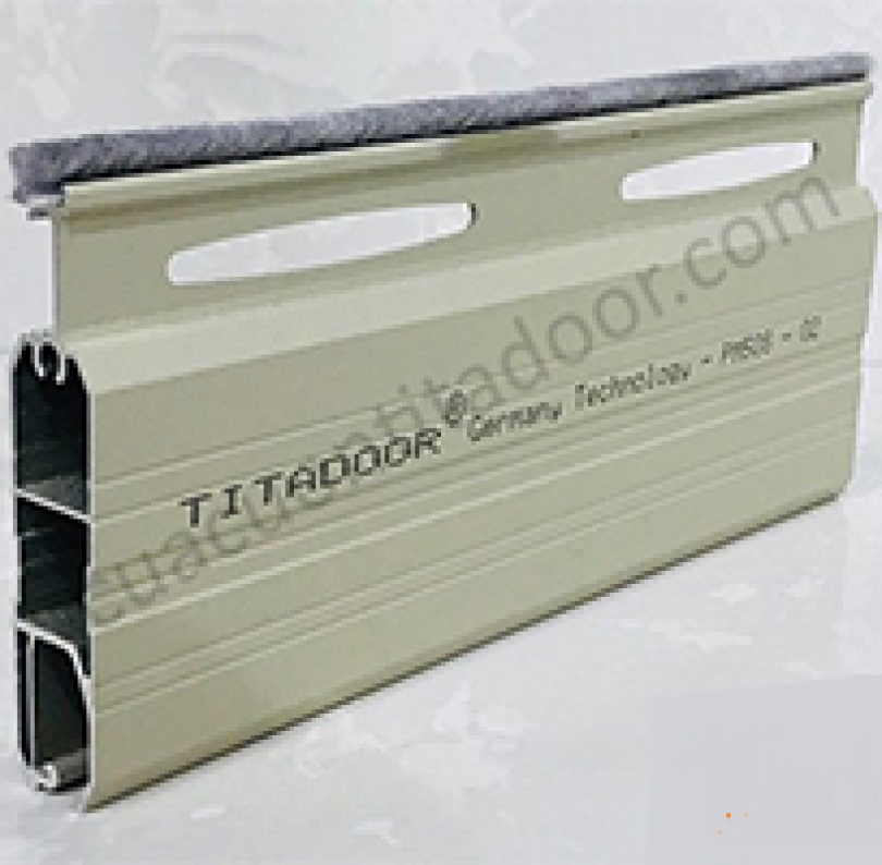 TITADOOR - 004