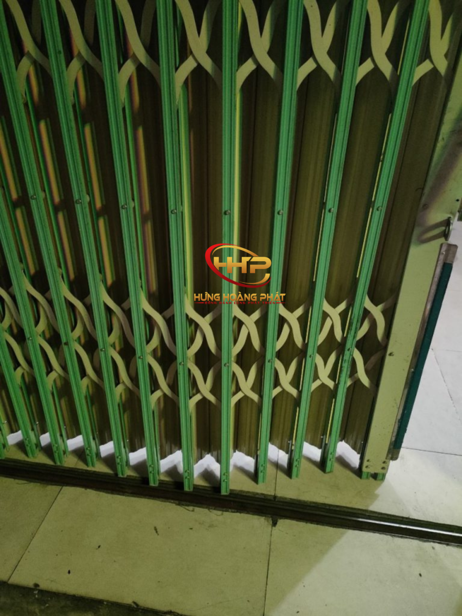 Sửa Cửa Kéo Đài Loan Bị Lệch Ray