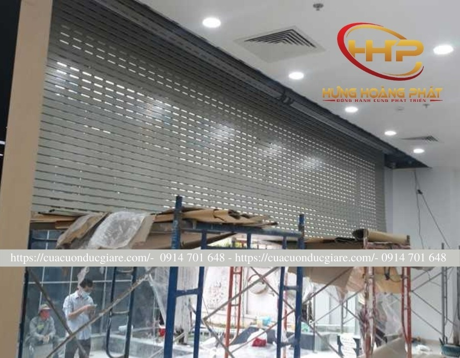 lắp đặt cửa cuốn khe thoáng công nghệ đức tại tphcm