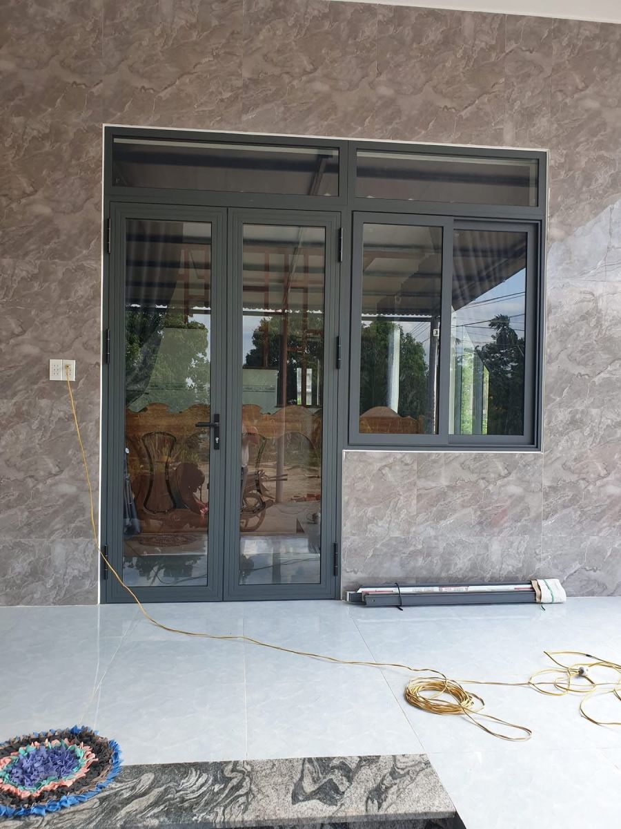 Lắp đặt cửa nhôm xingfa tại nhà, cửa nhôm kính xingfa