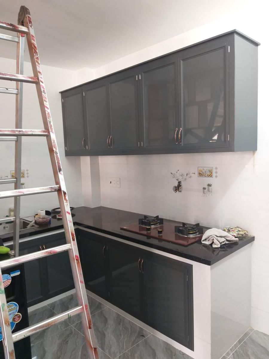 Lắp đặt tủ bếp nhôm Xingfa tại nhà, Lắp đặt tủ bếp nhôm Xingfa, tủ bếp nhôm Xingfa, tủ bếp nhôm kính, tủ bếp nhôm kính đẹp, tủ bếp nhôm cao cấp, lắp đặt tủ bếp, tủ bếp bền, tủ bếp giá rẻ, tủ bếp nhôm kính chất lượng, công ty Hưng Hoàng Phát, cơ khí xây dựng, tủ bếp tại nhà, lắp đặt tủ bếp tại nhà, tủ bếp hiện đại, nội thất bếp nhôm, tủ bếp nhôm vân gỗ, thi công tủ bếp nhôm Xingfa, dịch vụ lắp đặt tủ bếp, tủ bếp nhôm Xingfa tại TP.HCM, tủ bếp nhôm chống ẩm