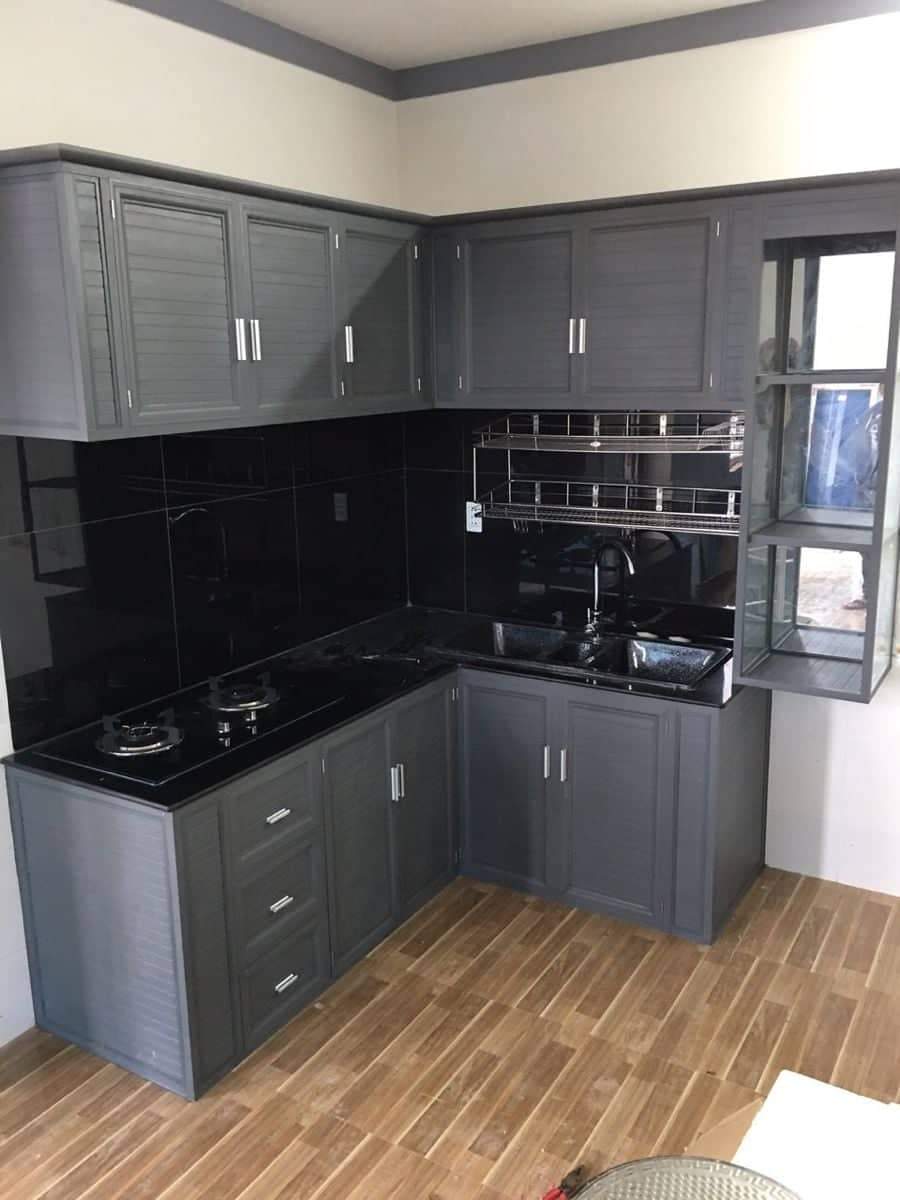 Lắp đặt tủ bếp nhôm Xingfa tại nhà, Lắp đặt tủ bếp nhôm Xingfa, tủ bếp nhôm Xingfa, tủ bếp nhôm kính, tủ bếp nhôm kính đẹp, tủ bếp nhôm cao cấp, lắp đặt tủ bếp, tủ bếp bền, tủ bếp giá rẻ, tủ bếp nhôm kính chất lượng, công ty Hưng Hoàng Phát, cơ khí xây dựng, tủ bếp tại nhà, lắp đặt tủ bếp tại nhà, tủ bếp hiện đại, nội thất bếp nhôm, tủ bếp nhôm vân gỗ, thi công tủ bếp nhôm Xingfa, dịch vụ lắp đặt tủ bếp, tủ bếp nhôm Xingfa tại TP.HCM, tủ bếp nhôm chống ẩm